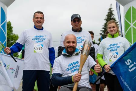 FOTO  Slovenske olimpijske sanje ponesli širom naše občine 105